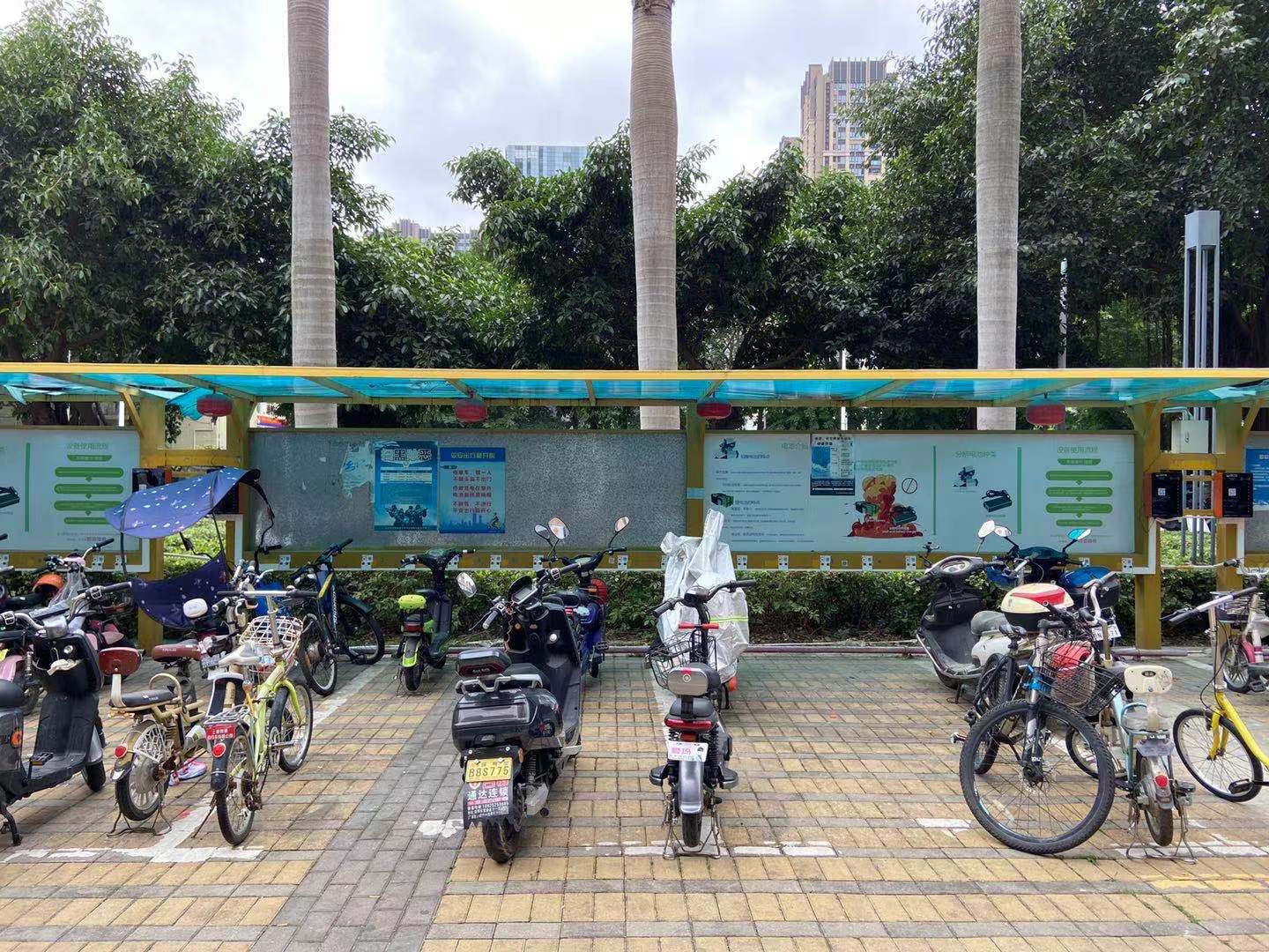 及时电充电桩